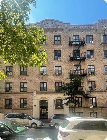 130 WADSWORTH AVENUE